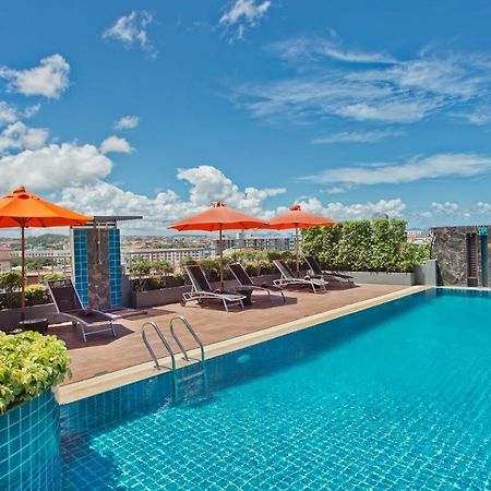 Adelphi Pattaya Hotel Екстериор снимка