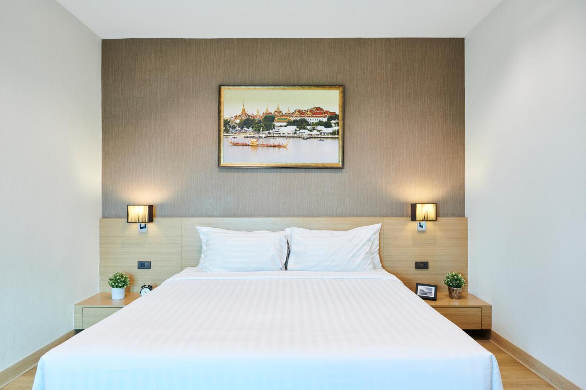 Adelphi Pattaya Hotel Екстериор снимка