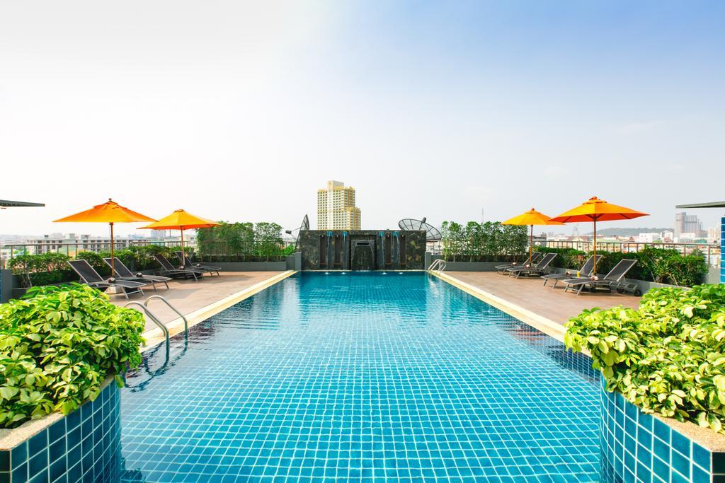 Adelphi Pattaya Hotel Екстериор снимка
